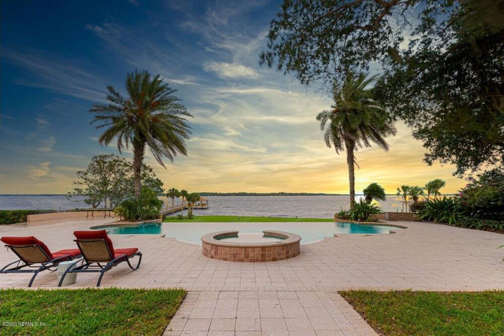 Photo of Outdoor in Orange Park