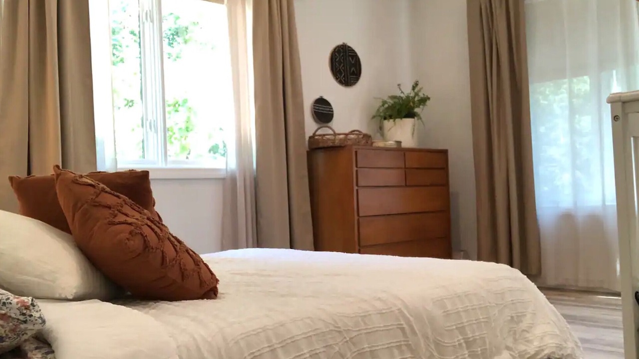 Photo of Bedroom in Mac Mahan