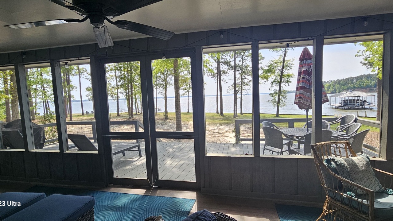 Photo of Others in Abbeville