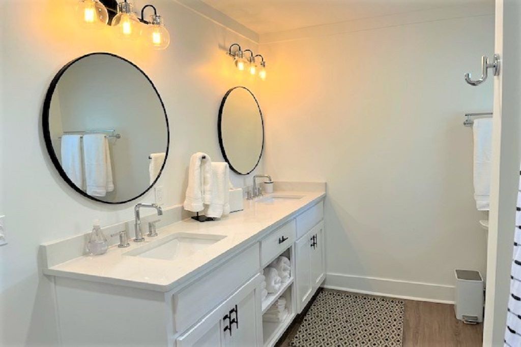 Photo of Bathroom in Abbeville