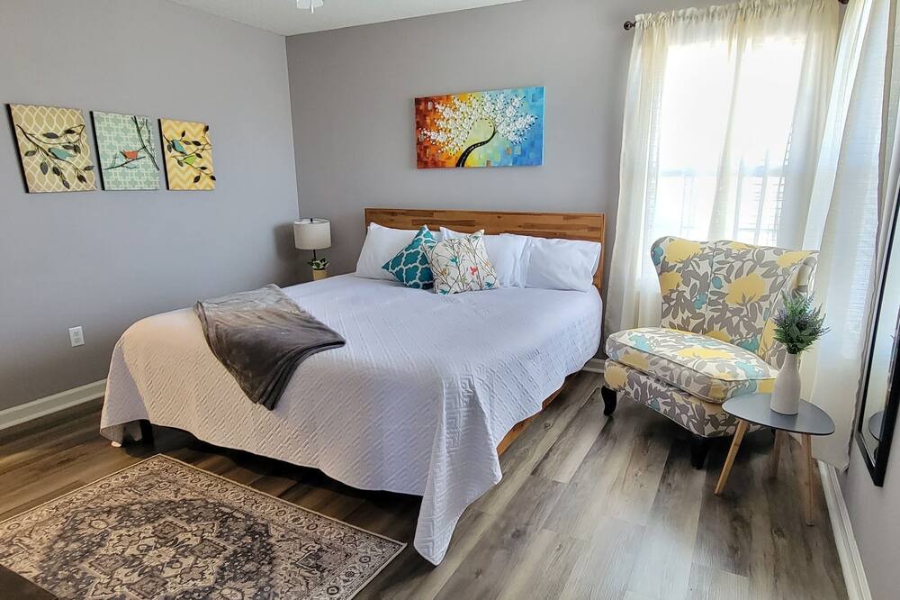Photo of Bedroom in Columbia
