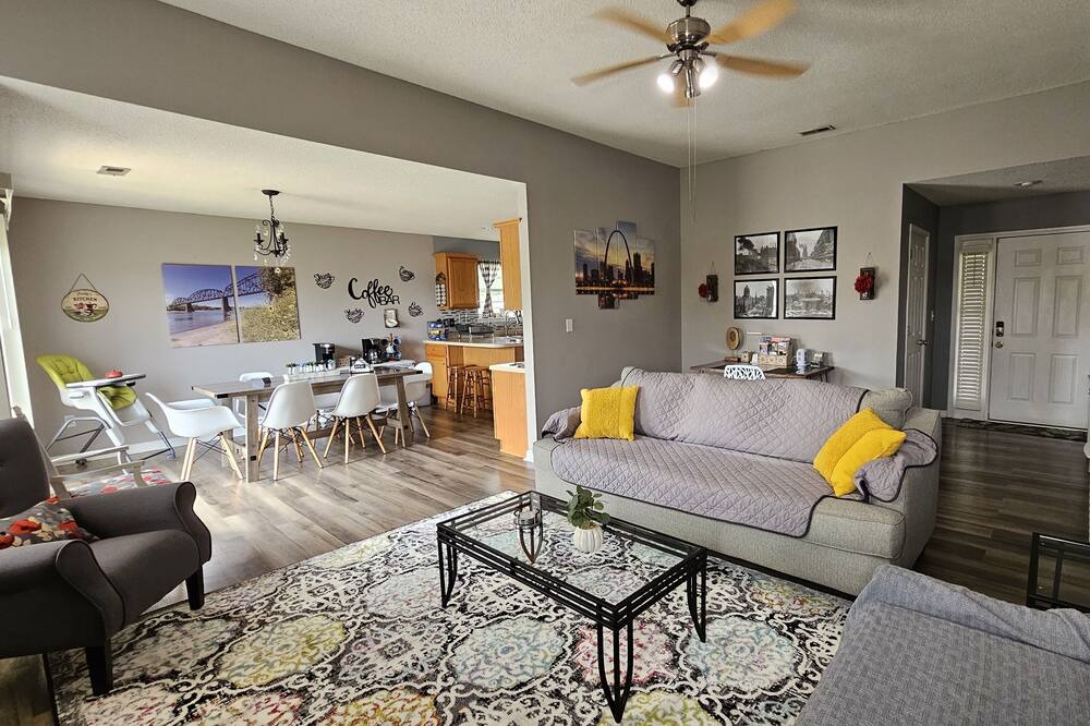 Photo of Livingroom in Columbia
