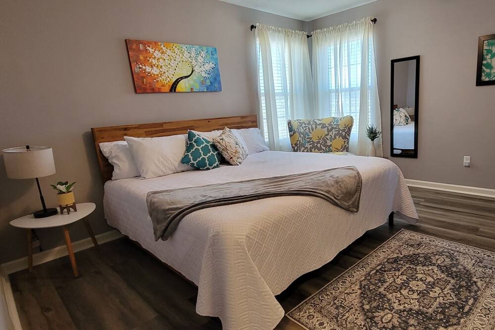Photo of Bedroom in Columbia