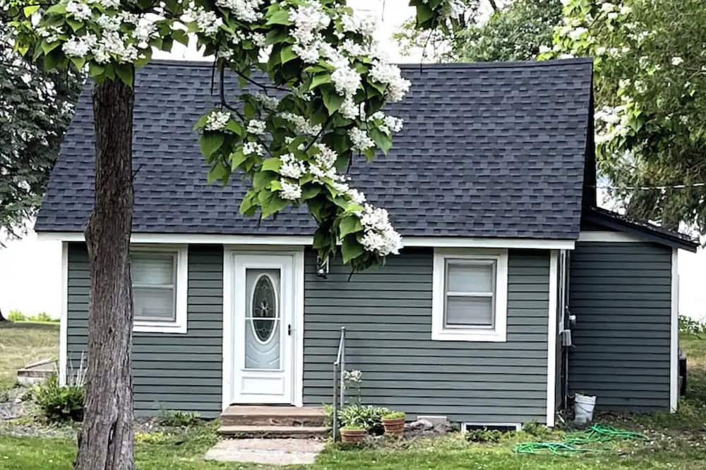 Photo of Outdoor in Big Lake