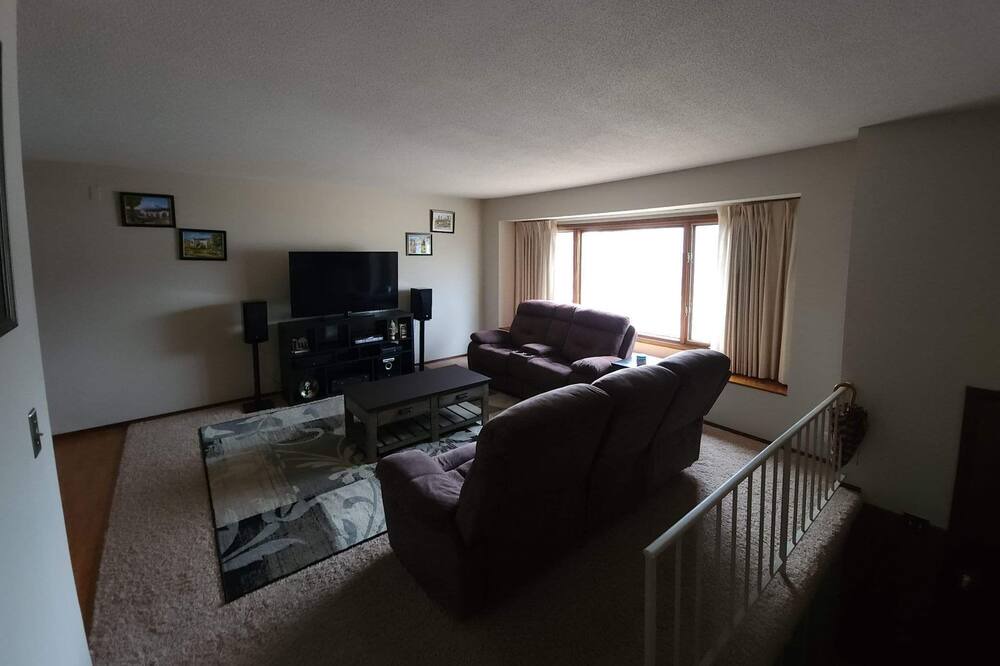 Photo of Livingroom in Cedar Rapids