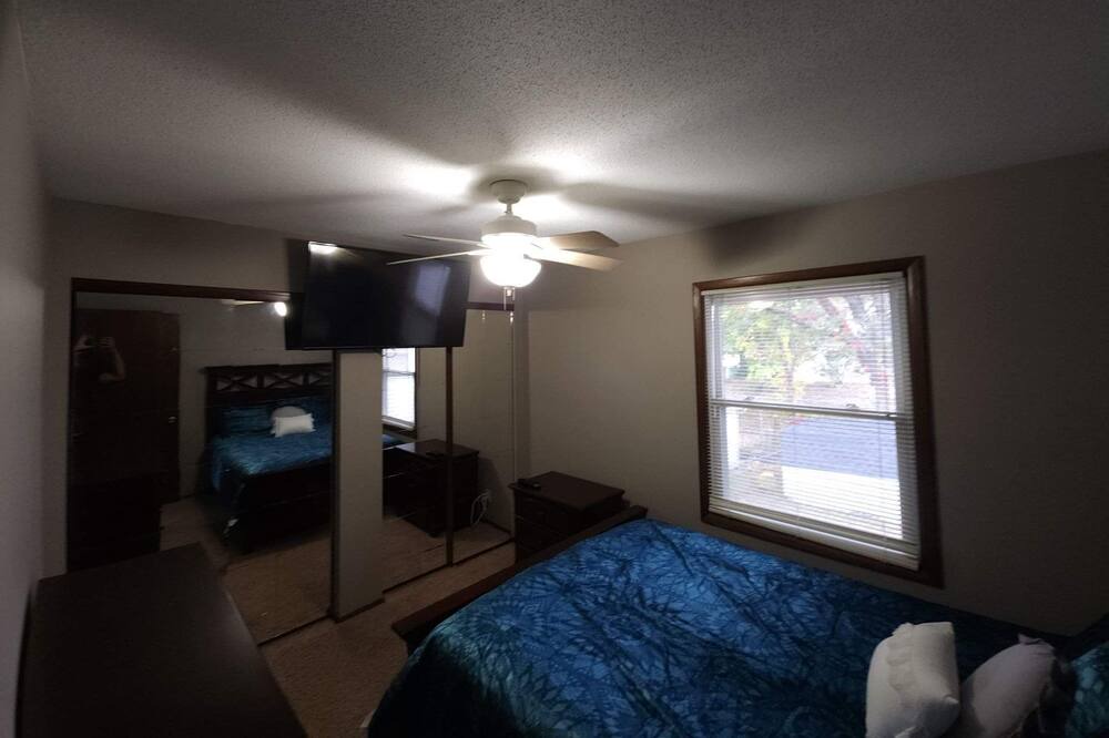 Photo of Others in Cedar Rapids