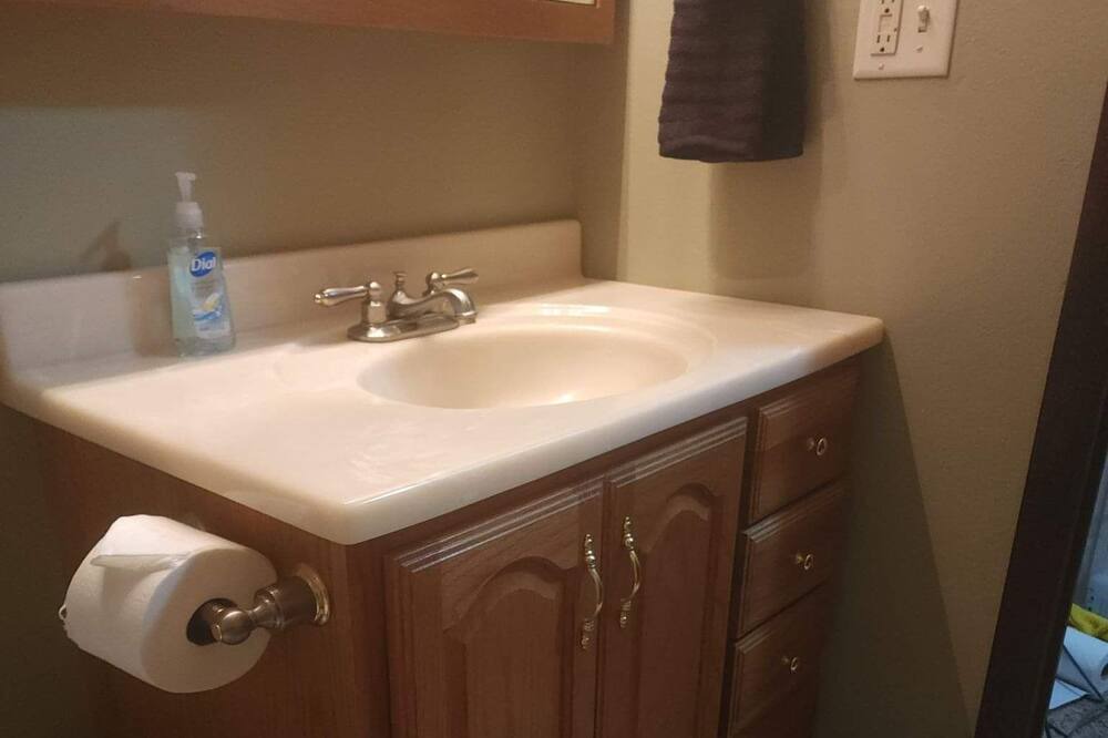 Photo of Bathroom in Cedar Rapids