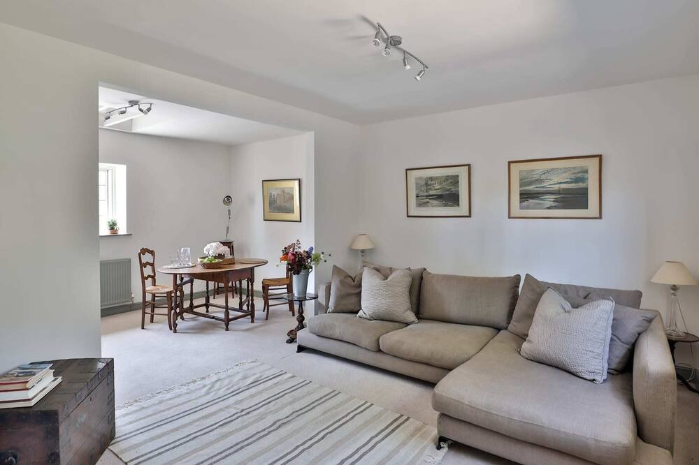 Photo of Others in Beverston