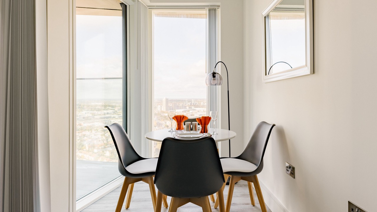 Photo of Livingroom in East Acton