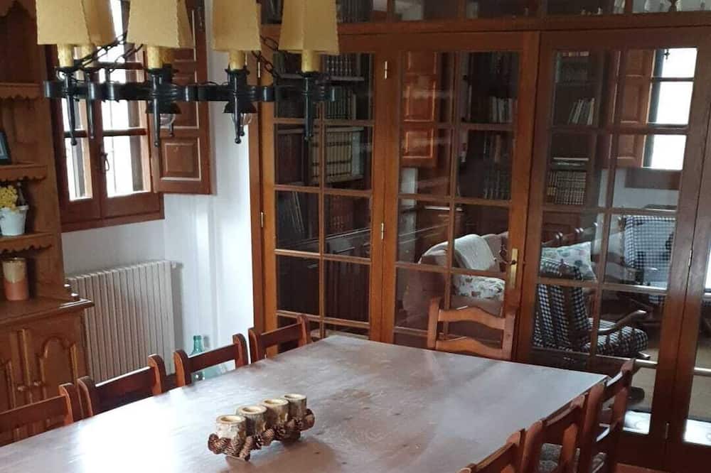 Photo of Kitchen in Salavinera