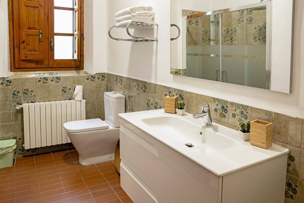 Photo of Bathroom in Salavinera
