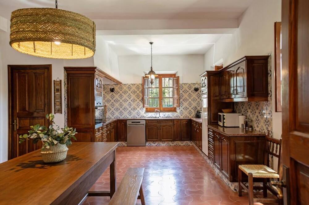Photo of Kitchen in Salavinera