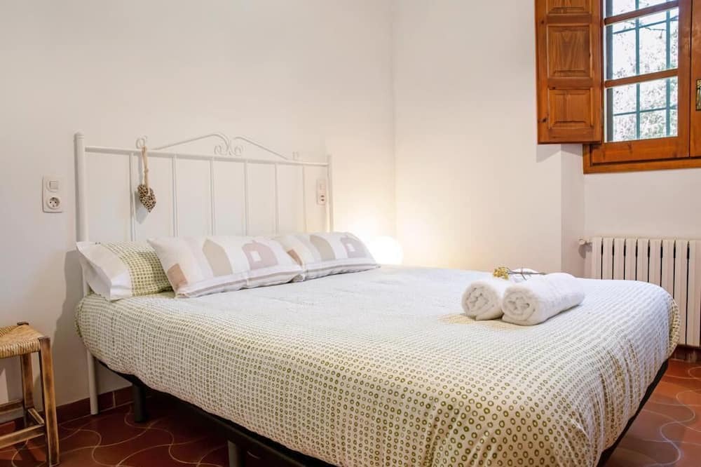 Photo of Bedroom in Salavinera