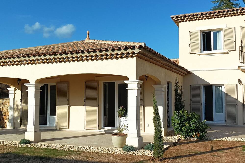 Photo of Outdoor in Joyeuse