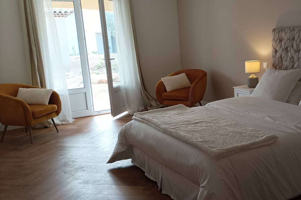 Photo of Bedroom in Joyeuse