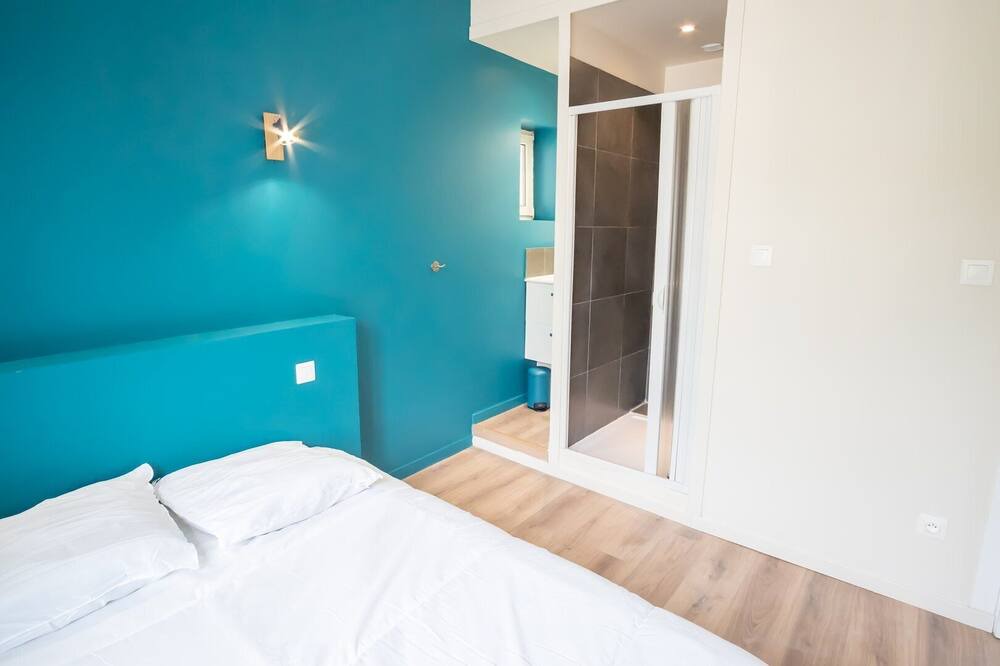 Photo of Bedroom in Quartier Beauregard-Boufflers-Buthegnemont-Boudonville