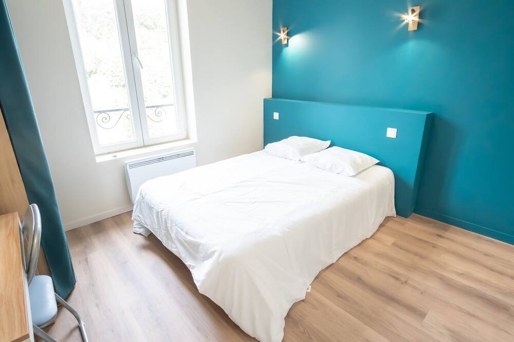 Photo of Bedroom in Quartier Beauregard-Boufflers-Buthegnemont-Boudonville