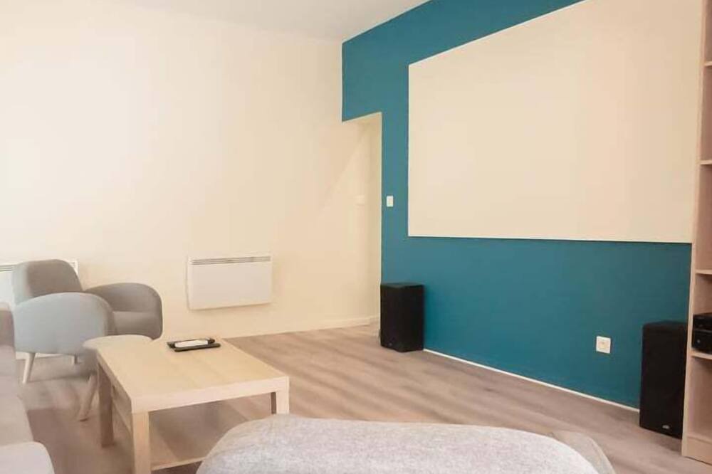 Photo of Bedroom in Quartier Beauregard-Boufflers-Buthegnemont-Boudonville
