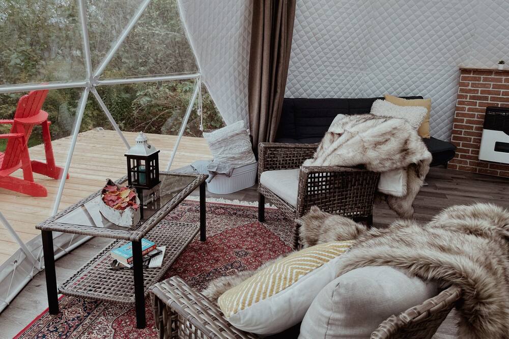Photo of Livingroom in Whitestone