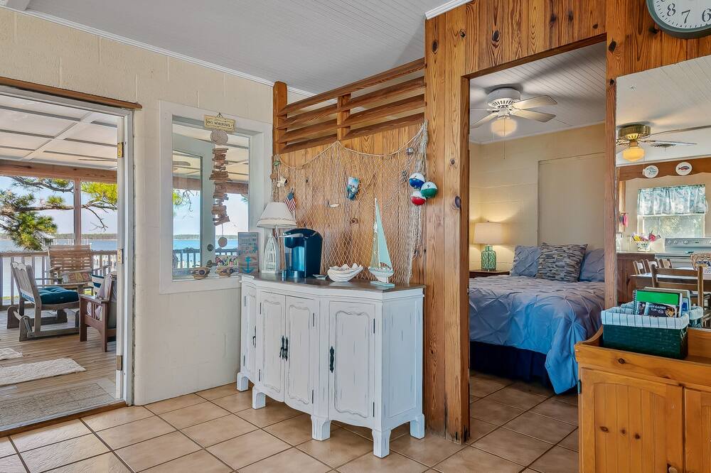 Photo of Bedroom in Alligator Point