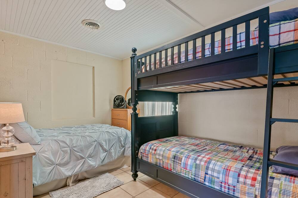 Photo of Bedroom in Alligator Point