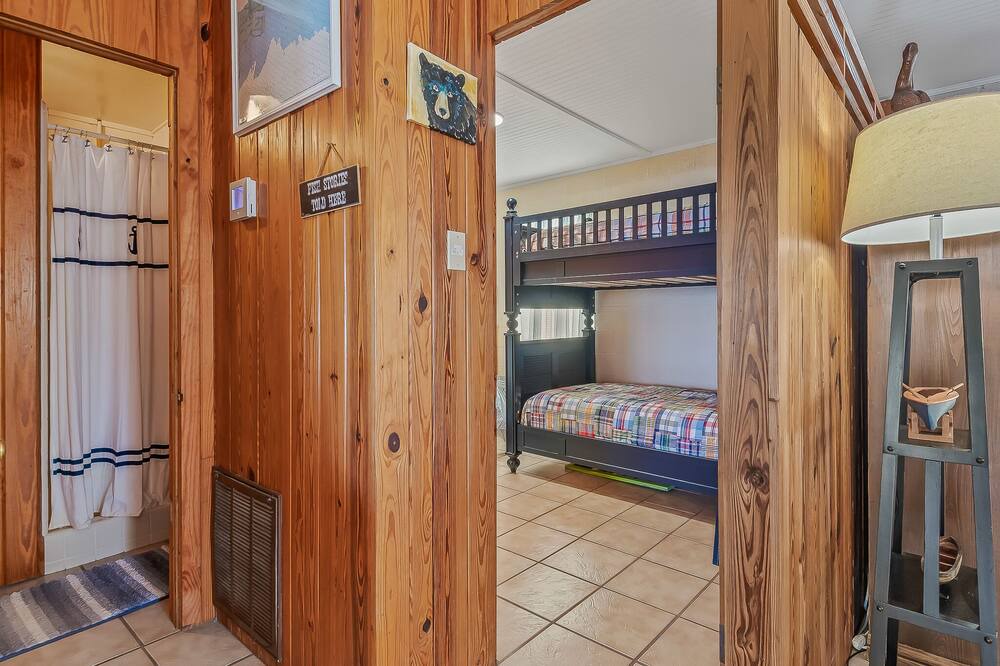 Photo of Bedroom in Alligator Point