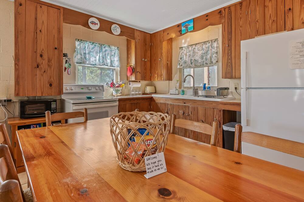 Photo of Kitchen in Alligator Point