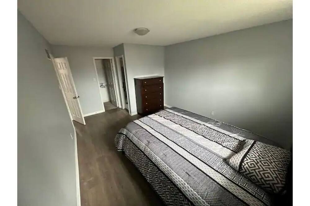 Photo of Bedroom in Winona