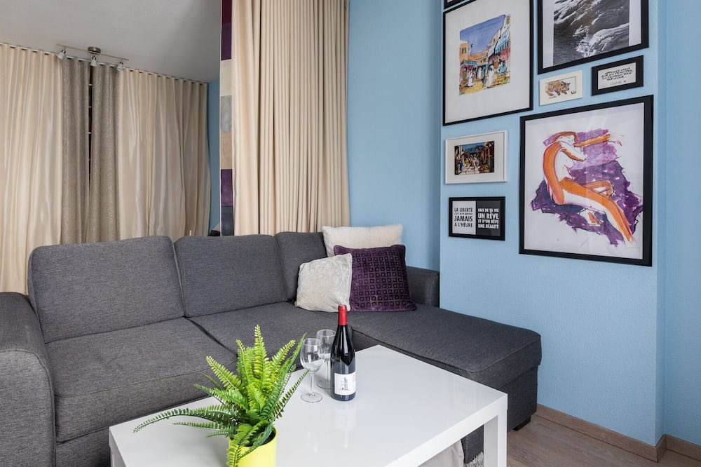 Photo of Livingroom in Saint Michel - Mairie