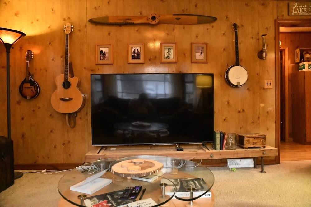 Photo of Bedroom in Twin Lakes