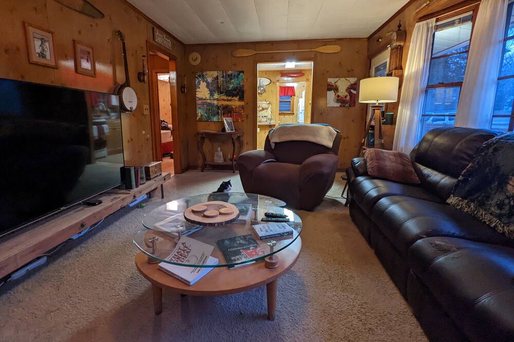 Photo of Bedroom in Twin Lakes
