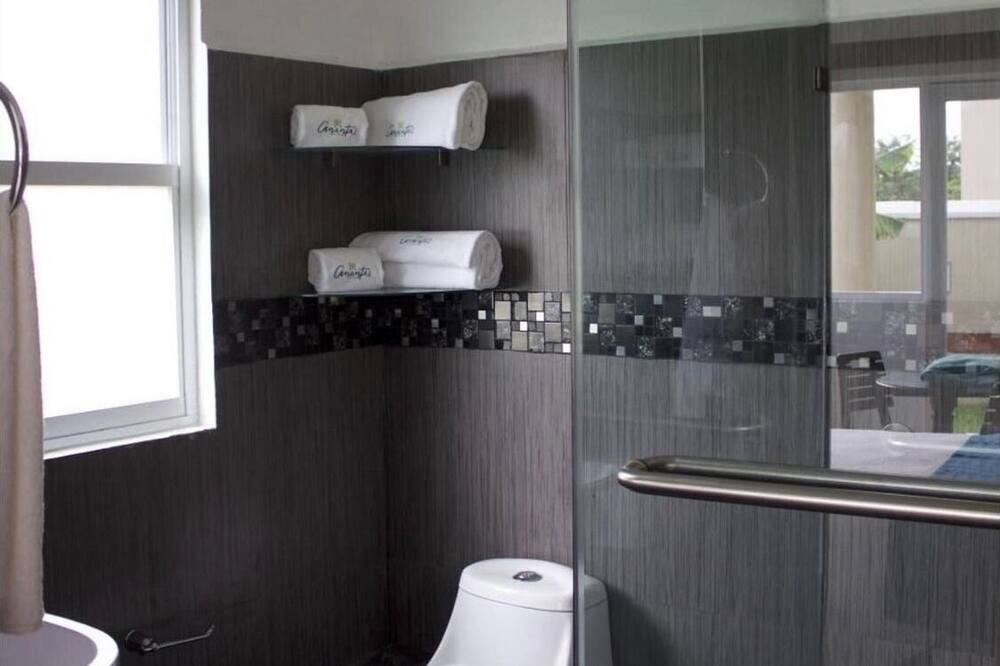 Photo of Bathroom in Casitas