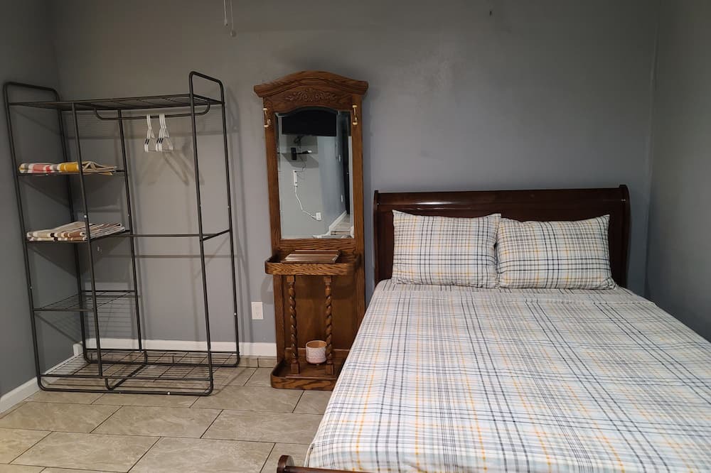 Photo of Bedroom in Antioch