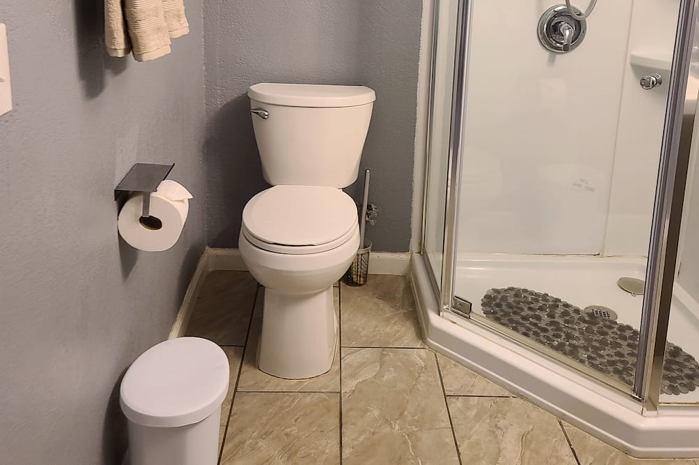 Photo of Bathroom in Antioch