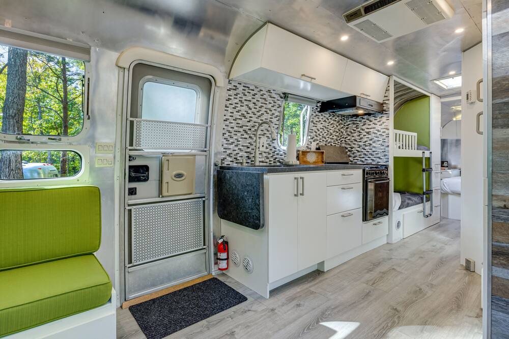 Photo of Others in Menlo