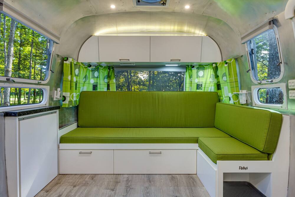 Photo of Others in Menlo