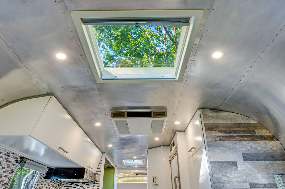 Photo of Others in Menlo