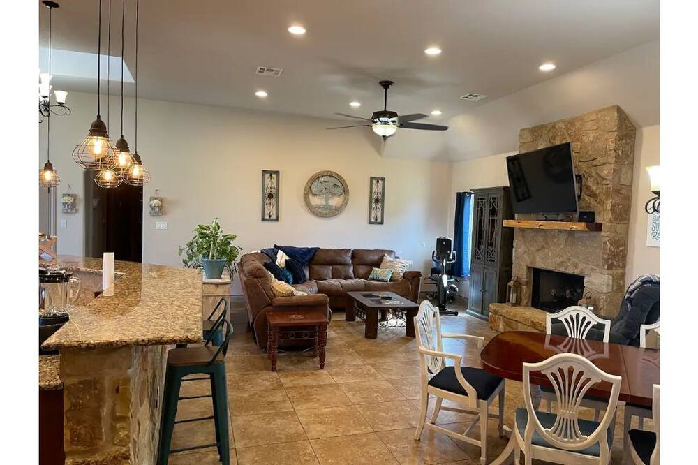 Photo of Livingroom in Red Rock