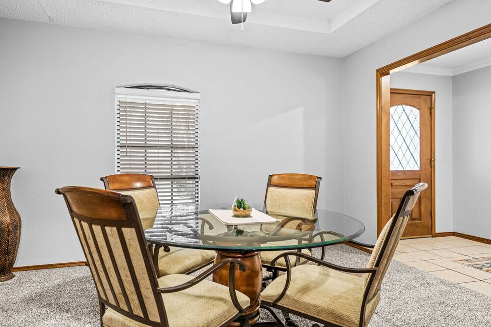 Photo of Bedroom in North Central Carrollton