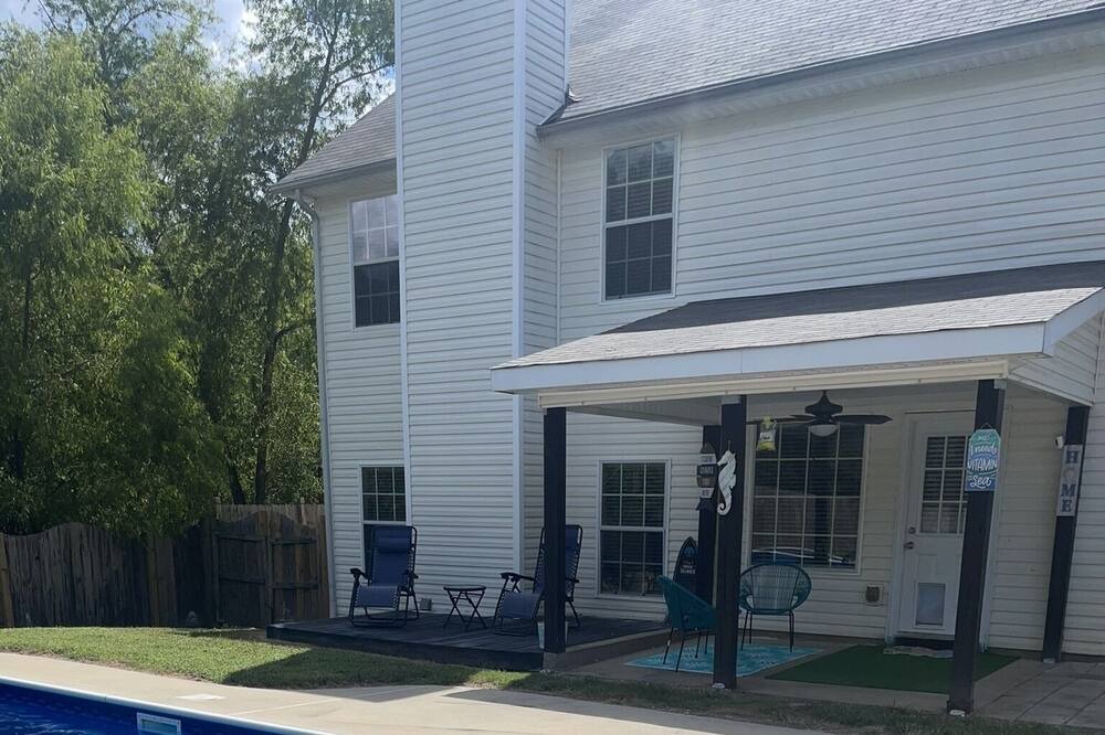 Photo of Outdoor in Newnan
