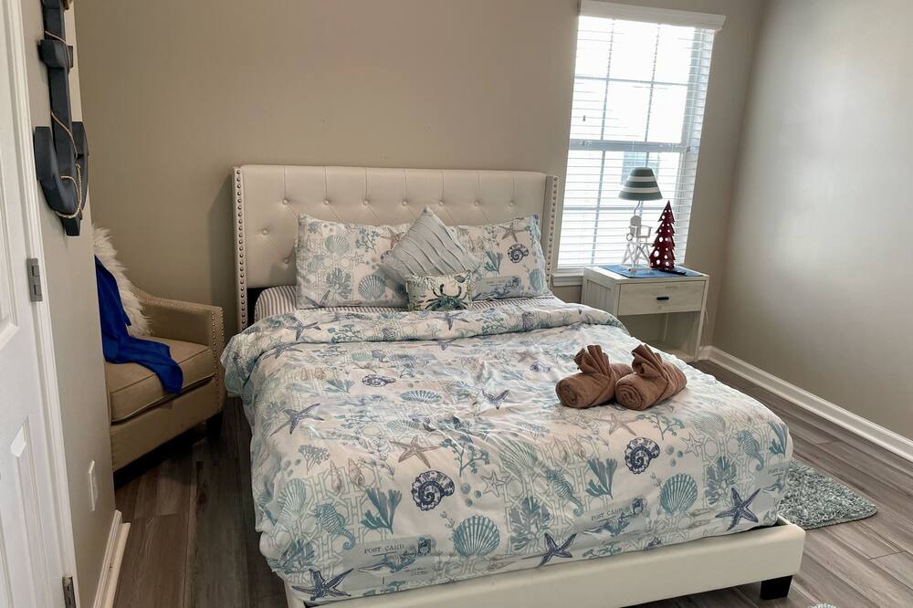 Photo of Bedroom in Newnan