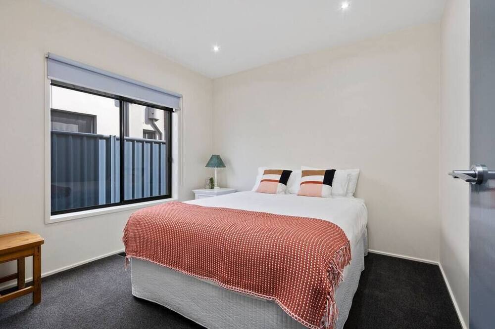 Photo of Others in Highton