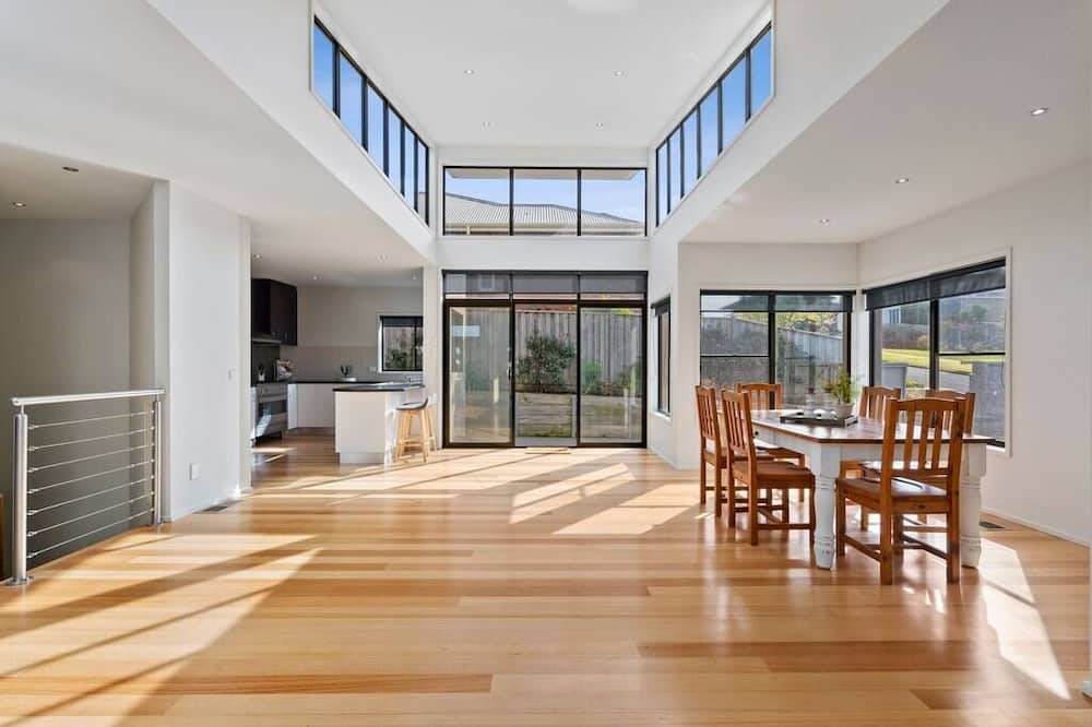 Photo of Others in Highton