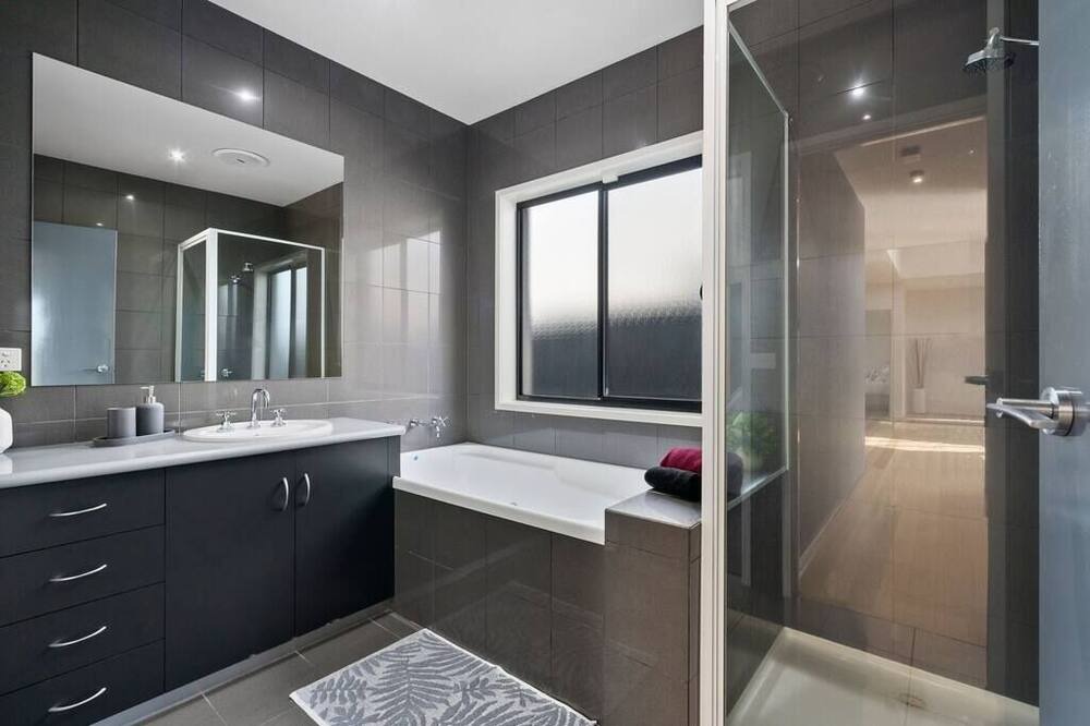 Photo of Others in Highton