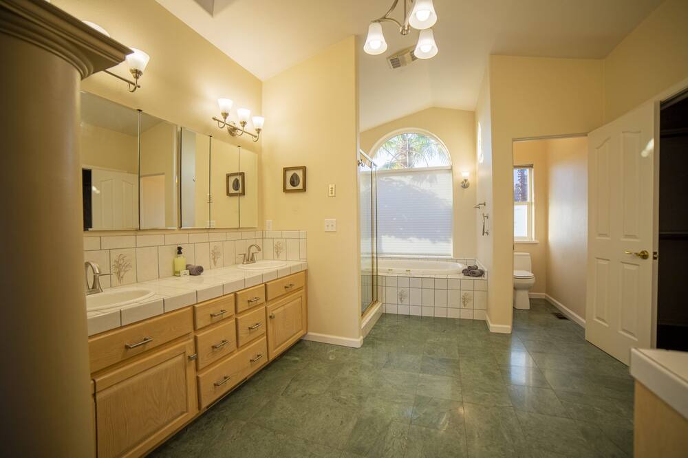 Photo of Bathroom in Sonora