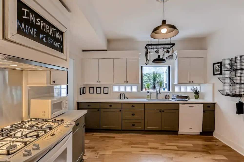 Photo of Others in Foster - Powell