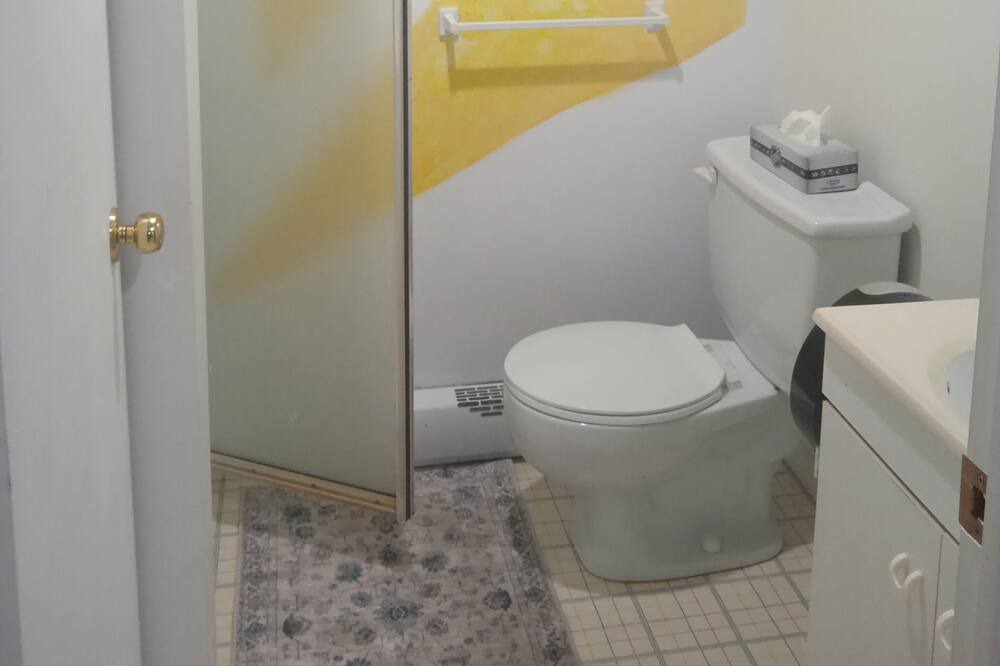 Photo of Bathroom in La Pocatiere