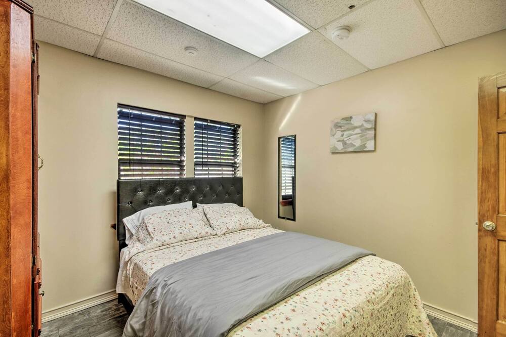 Photo of Bedroom in Newton