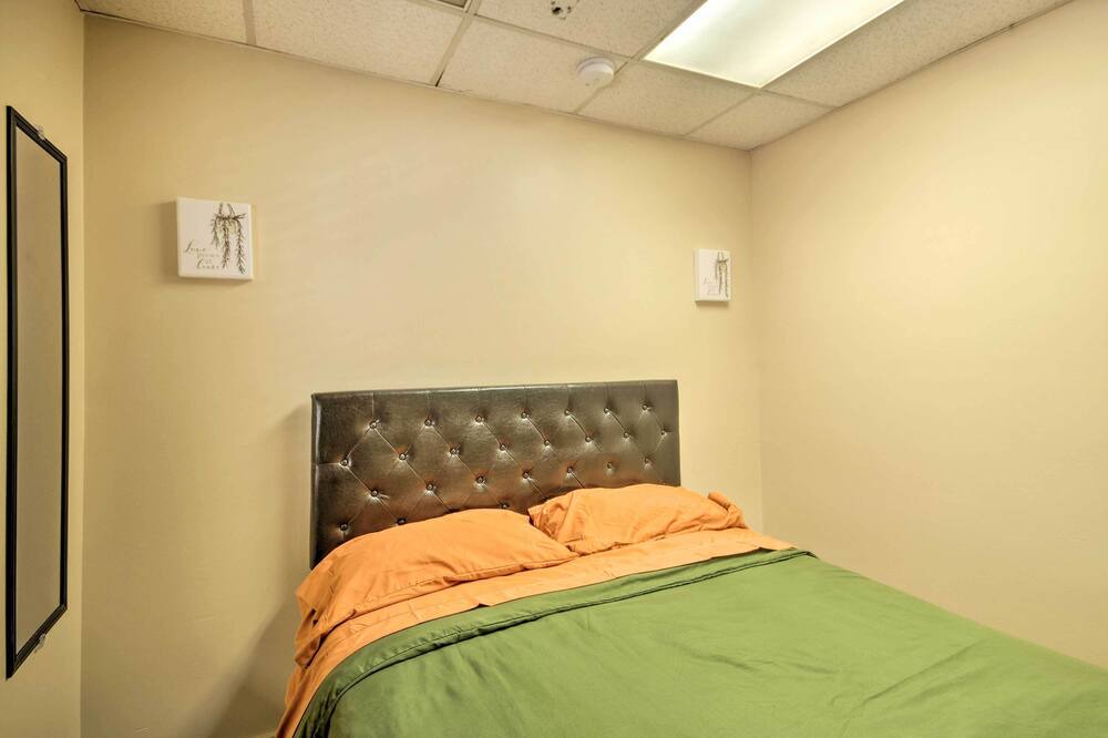 Photo of Bedroom in Newton