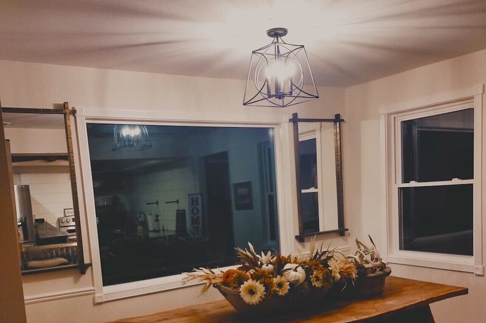 Photo of Others in Lakes of Forest Hill